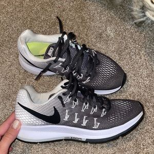 nike zoom pegasus 33